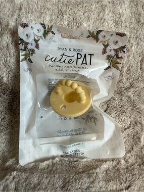 Ryan & Rose Cutie Pat Pacifier - Butter Cream Color